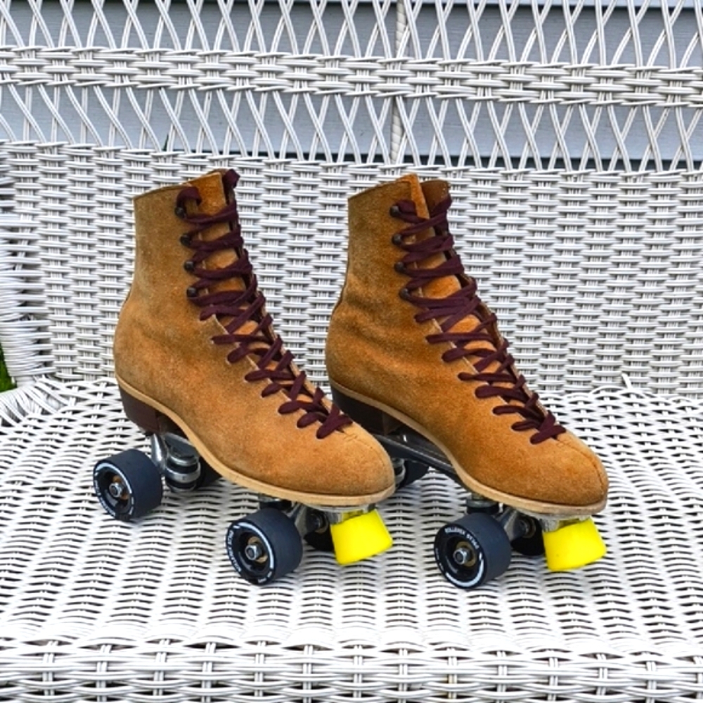 Riedell Vintage Red Wing Suede Roller Skates | Women's 8 | Sure Grip Jog… - Picture 5 of 16